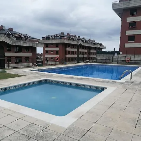 Apartment In Castro Urdiales With Pools And Paddel Exterior photo
